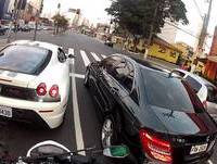 HORNET BRANCA KLE621 PAU NA FERRARI 430 SCUDERIA