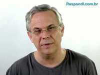 Devo parar de jogar futebol?