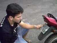 Tombo de moto comedia!