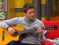 "Pedro Granger canta e toca guitarra" - Pedro Fernandes - 5 Para a Meia Noite