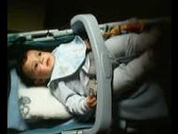 Bebê Inácio dançando psy.