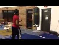 Video engraçado - Veja como uma bicha luta kkkkkk