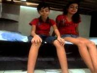 Parodia de frozen.Tem que encher:Amanda e Gabriel