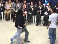 Parodia de Pimpinela - Día del Maestro - [Ahora estoy con él]