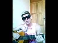 Juliana do Meu Óculos Cantando a Paródia ( colar não é pecado )