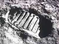 Teoria da Conspiracão: Nós pousamos mesmo na Lua? (Parte 1/5)