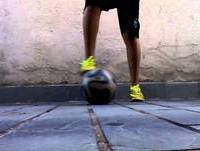 •Futebol estilo Ronaldinho•|by : João Victor