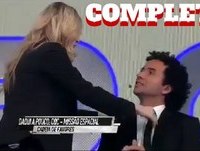 Dani Calabresa da um beijo em Marco Luque do CQC AO VIVO (COMPLETO)