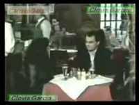 Vamos rir Pegadinha do silvio santos no restaurante mto engraçado com as namoradas