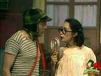 Chaves - Jogando Futebol (dublado)