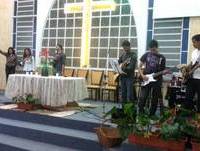 Ministério de Louvor IBNA  ''Caia Fogo - Fernandinho''