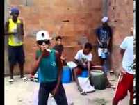 Swingueira da lata   Idolos Kids #COMPATILHE