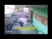 Flagrante do assalto ao supermercado Compre Max