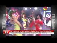 Tinelli hizo una parodia de la apertura del Mundial