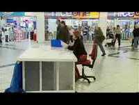 Hidden camera - Snake in Mall