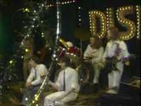 Credo - Meitene ar kallu ziediem