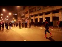 Homem Aranha enfrenta polícia em manifestação no Rio