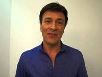 Tony Carreira vê o 5 Para a Meia-Noite