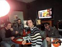 Apanhados THE4 radio Nove3cinco - Profissionais do sexo