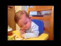 BEBÊS ENGRAÇADO - VÍDEO 1