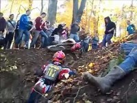 QUER MOLEZA? VAI JOGAR FUTEBOL! #BRAAAAPP!!