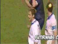 O jogador mais fingido da história do futebol