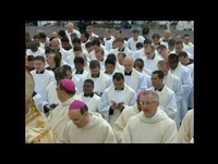 Así cantaron el credo en Latín en la misa de canonización