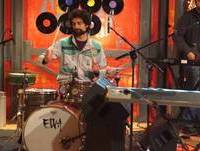 Raminhos na bateria / 5 Para a Meia-Noite