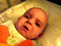 A brincar com o bebé!