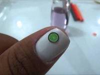 Como colocar fimo nas unhas de uma maneira que não caia