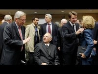 Eurogrupo pede a bancos privados que perdoem metade da dívida grega