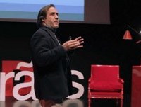 A Terra o nosso Condomínio: Paulo Magalhães at TEDxGuimarães