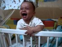 bebe sorrindo porque seria vendido por cinquenta centavos