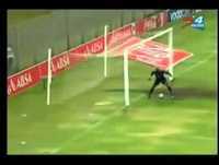 Gol mais humilhante da historia do futebol.