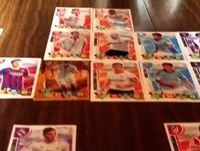 11 inicial , 5 códigos,mis cromos