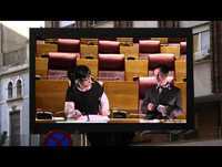 Monica oltra y Mister Bean (Miquel SerranoTV)(podeis activar subtitulos)