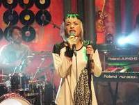 Amor Electro "Vê o 5, por favor" / 5 Para a Meia-Noite