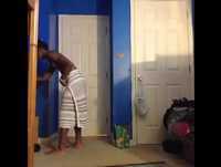 Aquela hora em que você sai do banho e sua mãe entra sem bater