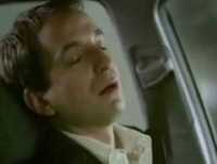 Namorada distraída - Pagando boquete - Engraçado hauihaiuha