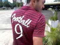 Labirinto bêbado no banheiro fedorento