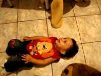 bebe engraçado ...julio cezar