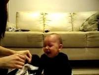 Bebê rindo banco itaú - Eduardo